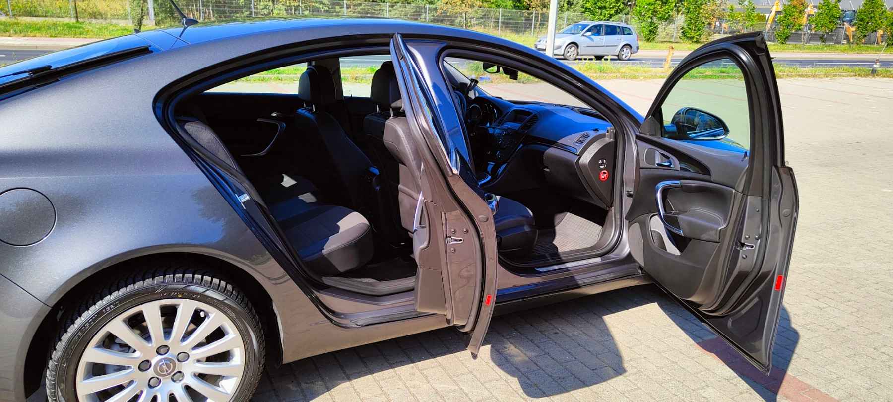 Sprzedam Opel Insignia Stalowa Wola - zdjęcie 3