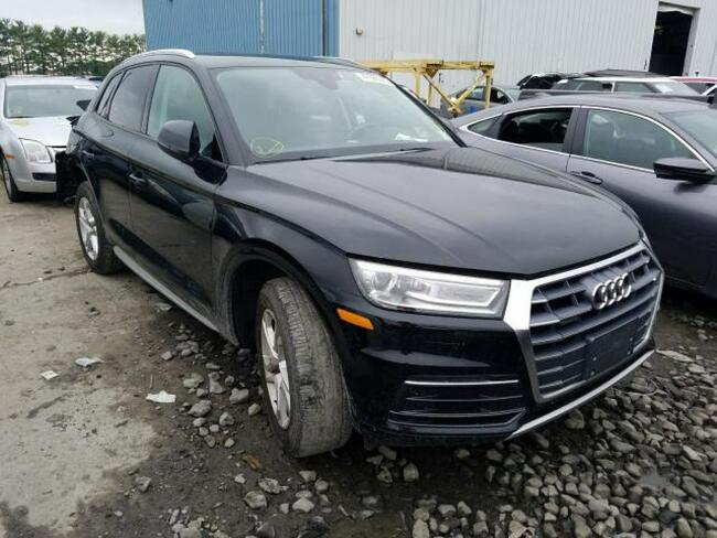 Audi Q5 2018, 2.0, Premium 4x4, uszkodzony tył Warszawa - zdjęcie 2