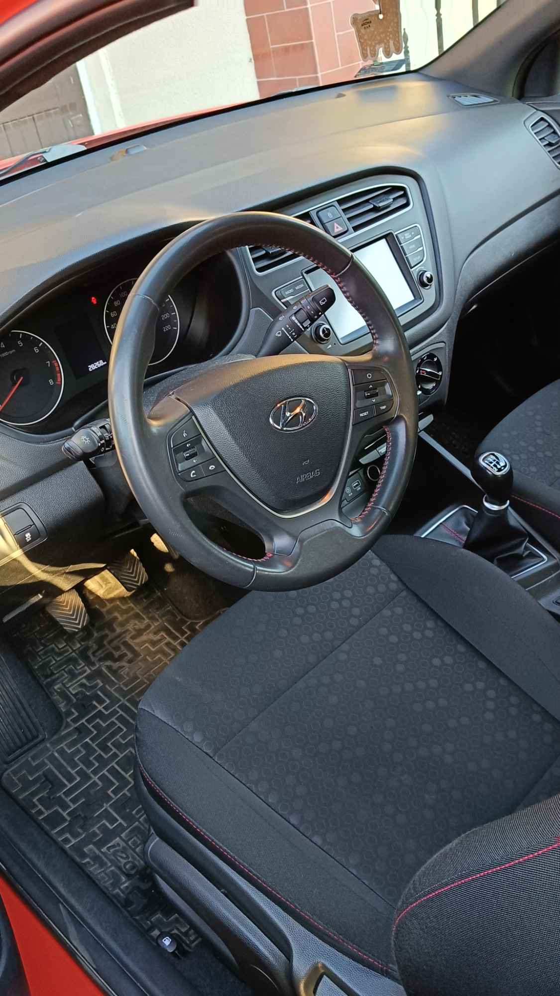 Sprzedam samochód Hyundai i 20 Barlinek - zdjęcie 11