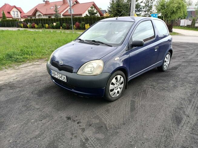 Toyota Yaris 1.0 00r Tarnów - zdjęcie 2