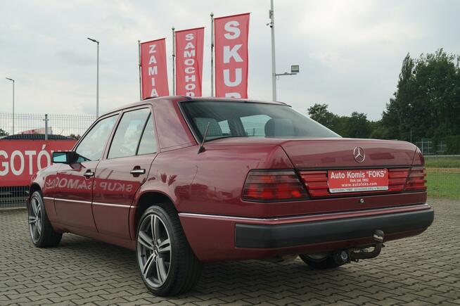 W124 200D Zadbany stan BDB Goczałkowice-Zdrój - zdjęcie 3