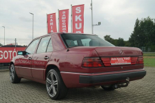 W124 200D Zadbany stan BDB Goczałkowice-Zdrój - zdjęcie 3