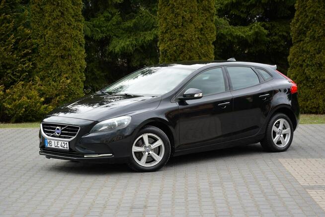 Volvo V40 Xenon Ledy Virtual Zegary Parktronik ASO Alu16 Nowe Opony Ostrów Mazowiecka - zdjęcie 3