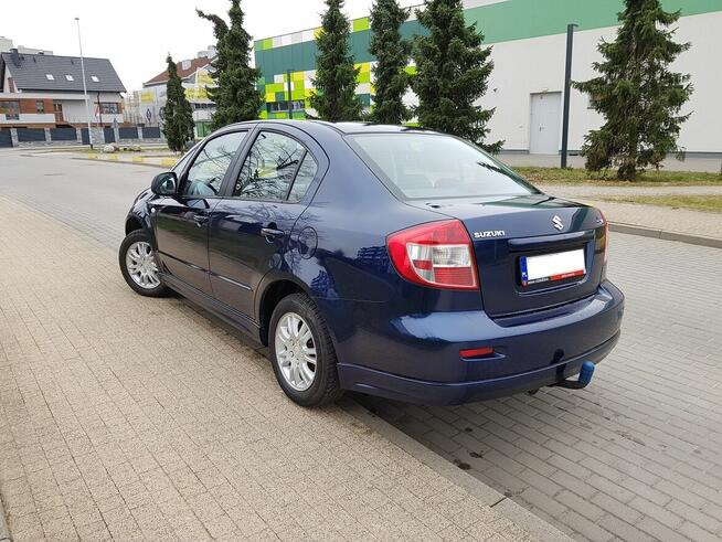 Suzuki SX4 1.6 benzyna stan bardzo dobry Gdańsk - zdjęcie 3