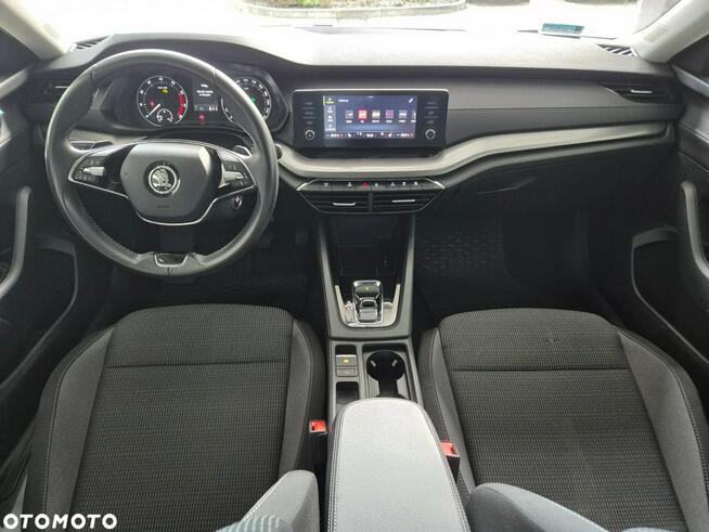 Škoda Octavia Kraków - zdjęcie 11