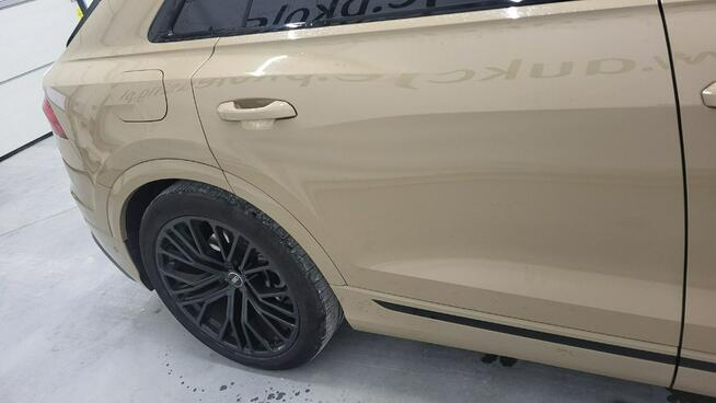 Audi Q8 55 TFSI mHEV Quattro Tiptronic Grójec - zdjęcie 5