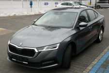 Škoda Octavia 1,0 110 KM Ambition e-Tec Automat Tychy - zdjęcie 5