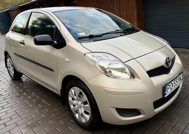 Toyota Yaris 1.3 Salon Serwis ASO - niski przebieg Bezwypadk Legionowo - zdjęcie 3