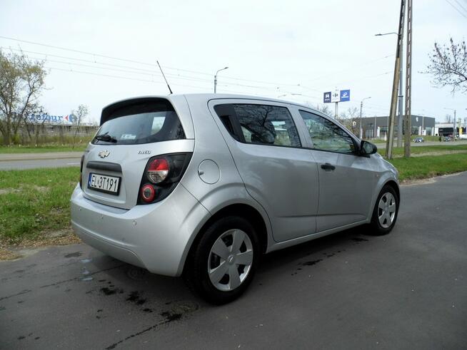 Chevrolet Aveo 1,2 klima Łódź - zdjęcie 2