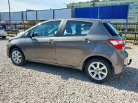 Toyota Yaris 1500 benz. SALON PL.  Kamera Tempomat czujniki Warszawa - zdjęcie 2