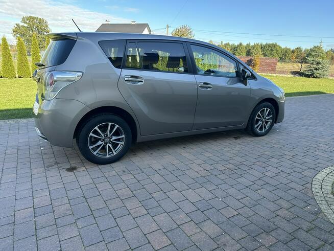 Toyota Verso Lipówki - zdjęcie 11