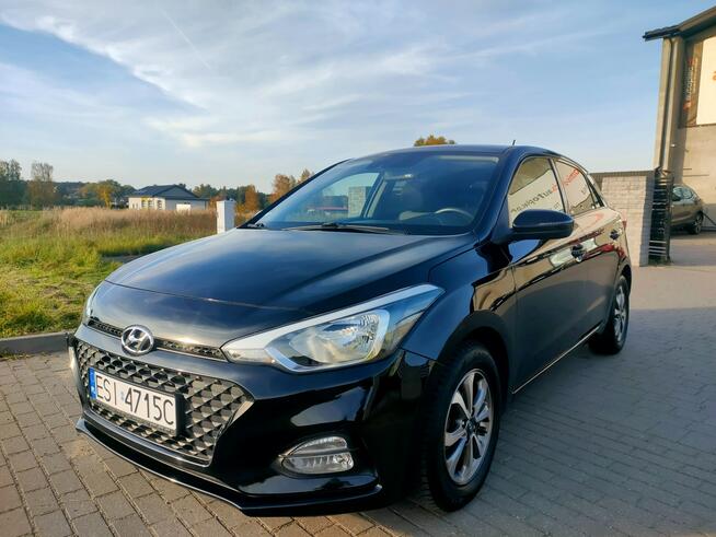 Hyundai i20 1.2 Benzyna Klimatyzacja Kamera Grzane Fotele i Kierownica Burzenin - zdjęcie 1