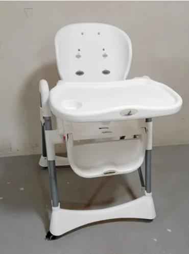 Krzesełko do karmienia solidne krzesło Wąbrzeźno - zdjęcie 1