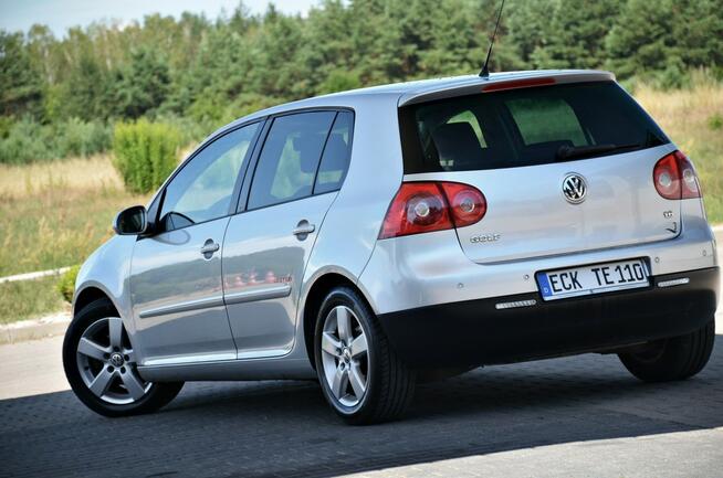 Volkswagen Golf 1,6 benzyna MPI 102KM  Klima Lift Niemcy Ostrów Mazowiecka - zdjęcie 9