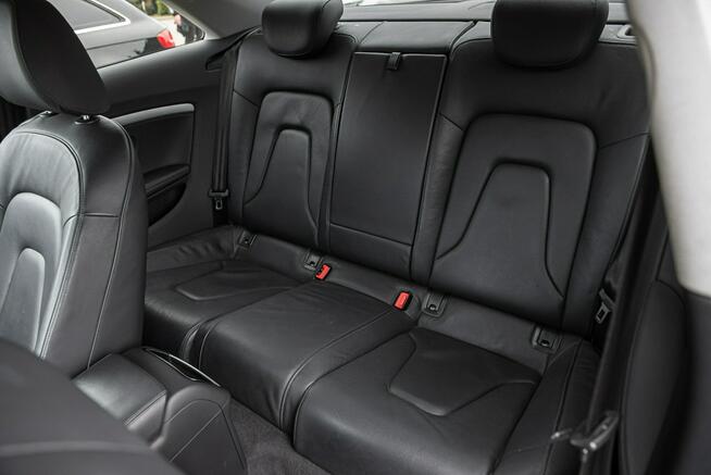 Audi A5 S-Line 2.0T 180KM Manual ! Super Stan ! Full Opcja ! Zwoleń - zdjęcie 6