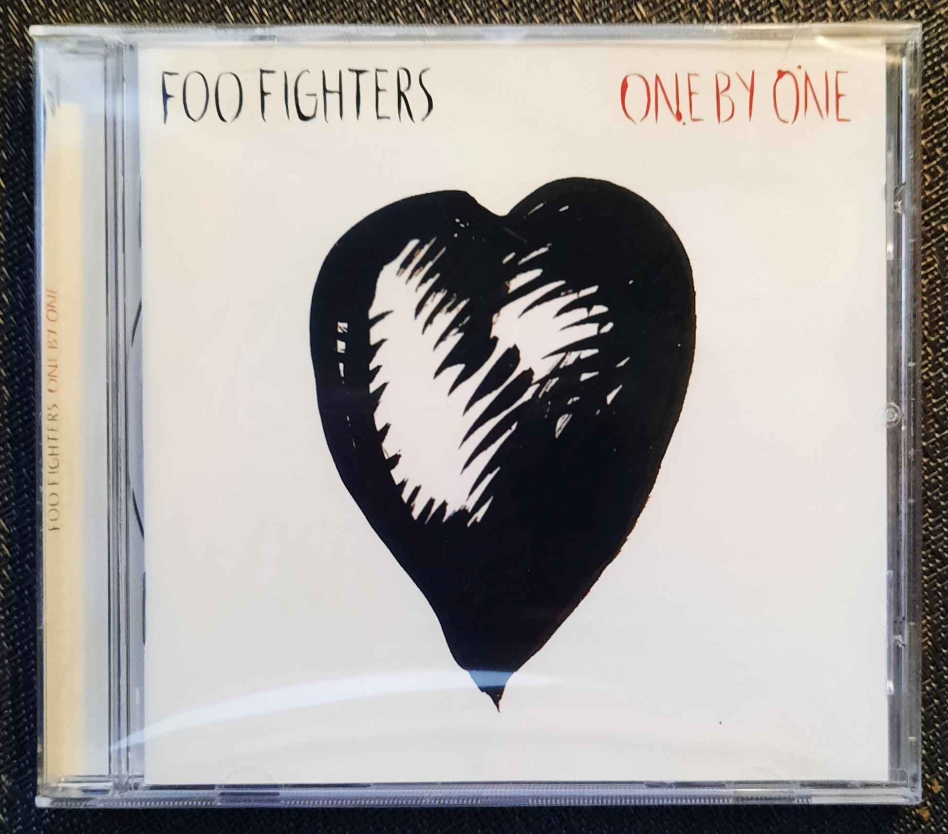 Polecam Album CD FOO FIGHTERS -Album One by One Katowice - zdjęcie 1