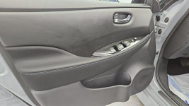 Nissan Leaf 40kWh N-Connecta  ! Z Polskiego Salonu ! Faktura Vat ! Warszawa - zdjęcie 10