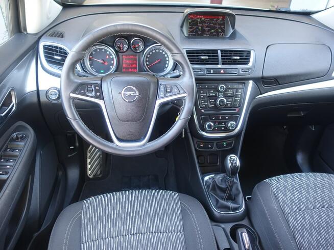 Opel Mokka 1,6i Klima Alu Navi Opłacony Światła dzienne VIP Gwarancja Częstochowa - zdjęcie 10