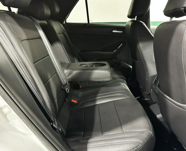 Volkswagen T-Roc Sadlno - zdjęcie 10