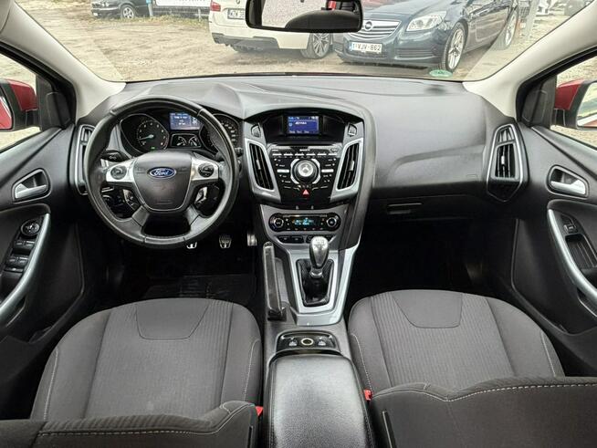 Ford Focus Titanium + ! 1.6i 150KM Manual ! Full Opcja ! Opłacony ! Zwoleń - zdjęcie 5