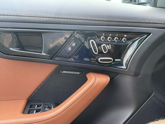 Jaguar F-Type R 575KM 4x4 Pamięć foteli Podgrzewanie Virtual cockpit Gliwice - zdjęcie 12