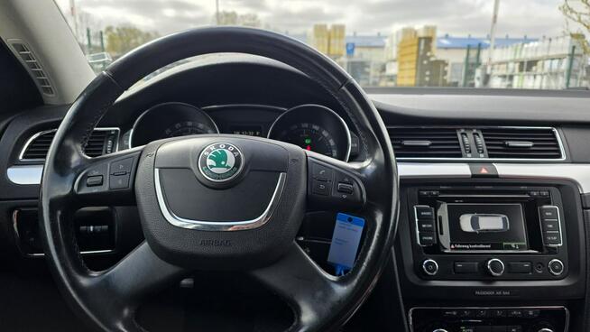 Škoda Superb xsenon automat Mały Przebieg Lębork - zdjęcie 9