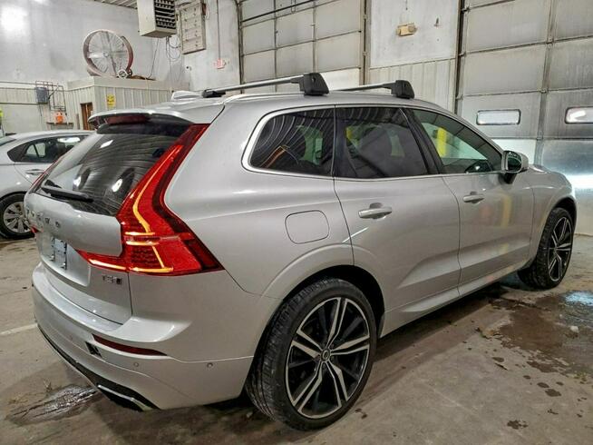 Volvo XC 60 / 4x4 / Niski przebieg / Tarnów - zdjęcie 4