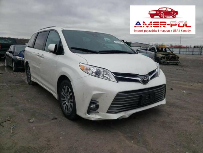 Toyota Sienna 2020, 3.5L, XLE, porysowany lakier Warszawa - zdjęcie 1