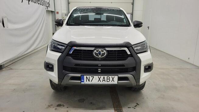 Toyota Hilux 2.8 D-4D Double Cab Invincible 4x4 aut Grójec - zdjęcie 2