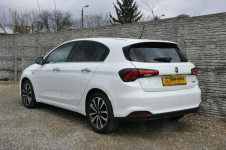 Fiat Tipo 1.4 95KM hatchback LED Navi Kamera Czujniki Alufelgi Dąbrowa Górnicza - zdjęcie 3