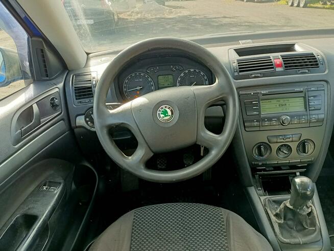 Skoda Octavia 1.6 04r Tarnów - zdjęcie 7