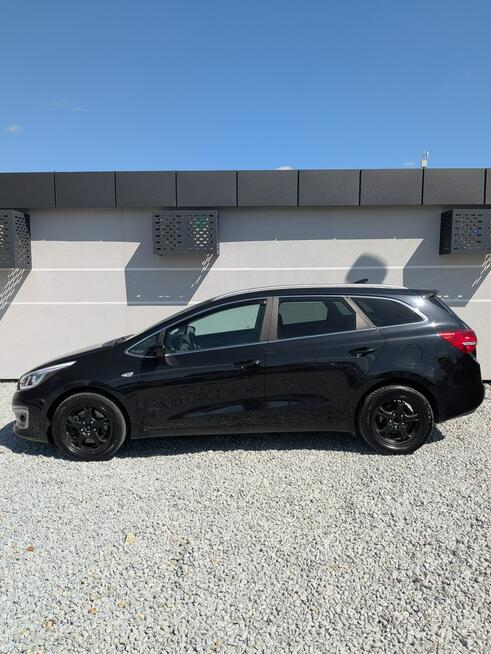 Kia Ceed 1.6 CRDI FV23% Miękinia - zdjęcie 4