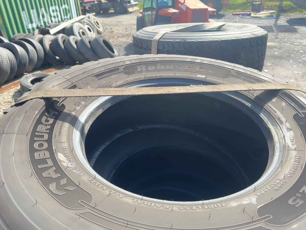 Używane opony ciężarowe 385/65R22.5 Bytom - zdjęcie 3
