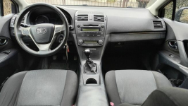 Toyota Avensis 1.6 benz salon PL Mrzezino - zdjęcie 9