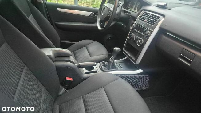 Mercedes-Benz Klasa B 200 Ruda Śląska - zdjęcie 6