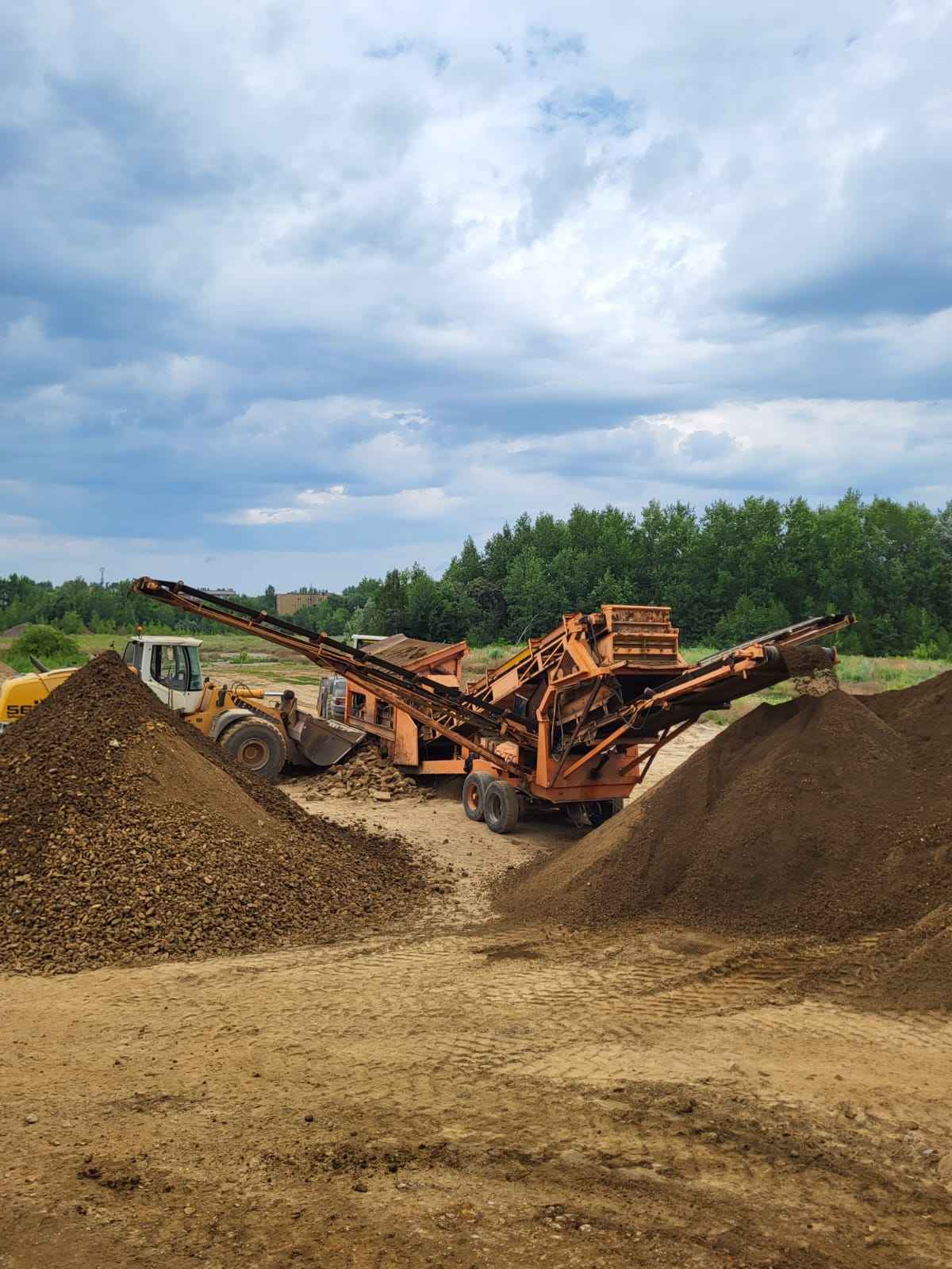 Piaski/ Kruszywa/ Żwiry / Usługi transportowe Bytom - zdjęcie 2