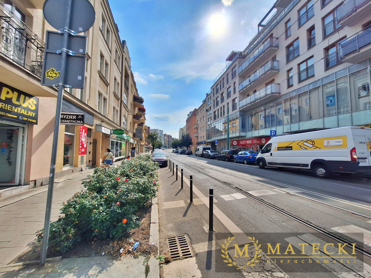 Kameralny lokal z witrynami w TOP lokalizacji Wilda - zdjęcie 6