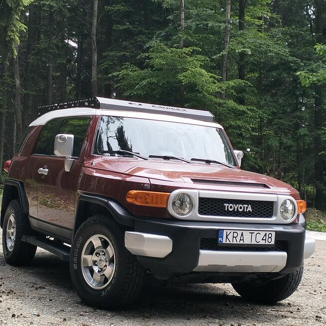 Toyota Fj Cruiser 4.0 L V6. Modlnica - zdjęcie 1