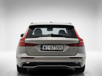 Volvo V60 2.0 B4 B Plus Dark ! Z Polskiego Salonu ! Faktura VAT ! Warszawa - zdjęcie 4