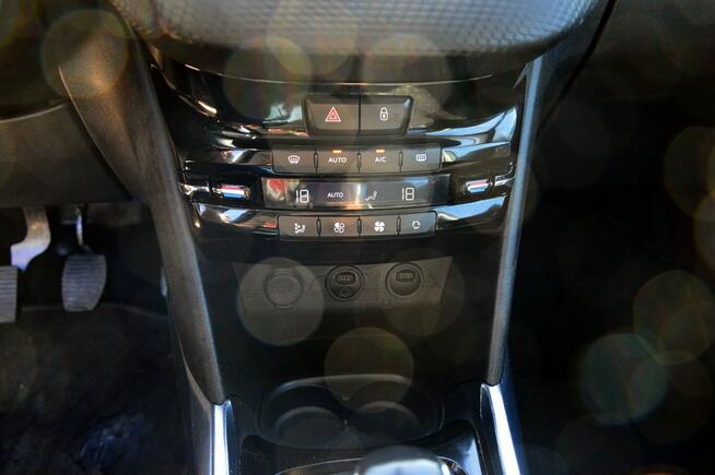 Peugeot 2008 1,6 HDi Ledy Navi Grip Control Pół Skóra Panorama Dach Płock - zdjęcie 7