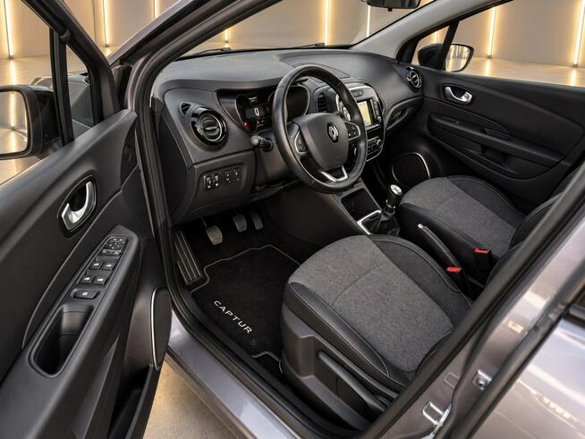 Renault Captur 1.3 benzyna*nawigacja*kamera cofania*oryginalny lakier Żabno - zdjęcie 10