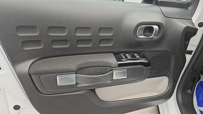Citroen C3 1.2 PureTech Shine ! Z Polskiego Salonu ! Faktura Vat ! Warszawa - zdjęcie 10