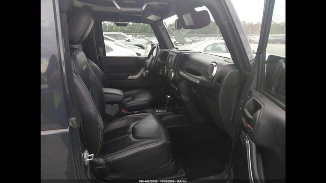 Jeep Wrangler SAHARA / AWD / 3.6 V6 / niski przebieg Wrocław - zdjęcie 8