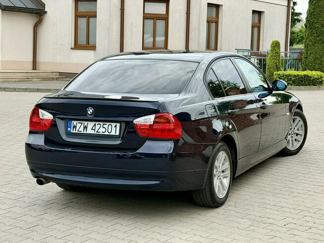 BMW 320 Xenon PDC ! Zarejestrowana ! Super Stan ! 170 tys. km. ! Zwoleń - zdjęcie 3