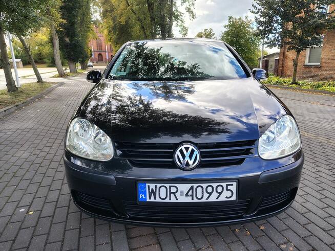 Volkswagen Golf V *Benzyna* Klima* 7500zł Ostrołęka - zdjęcie 11