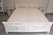 łóżko z materacami i szafkami - komplet jak nowy