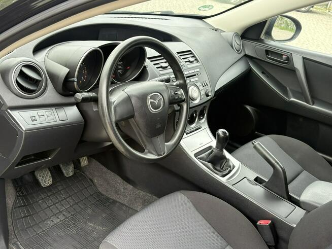 Mazda 3 Serwisowany * Bezwypadkowy * Oryg Przebieg * Klimatyzacja * Knurów - zdjęcie 9