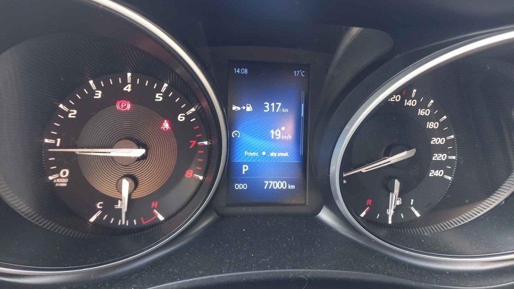 sprzedam toyota avensis Wola - zdjęcie 2