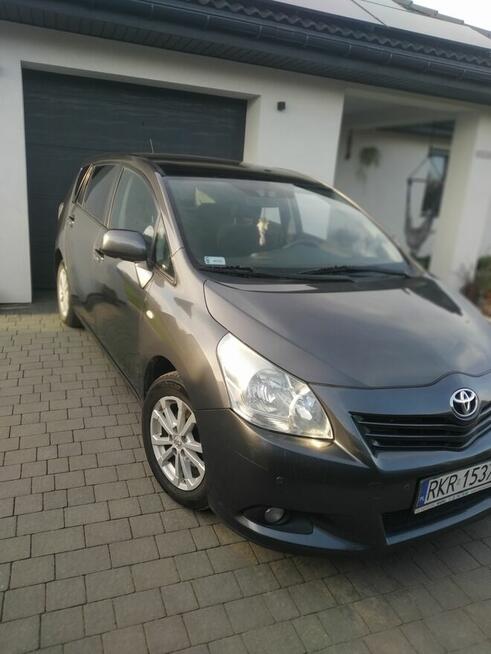 Toyota Verso Skrzeszew - zdjęcie 7