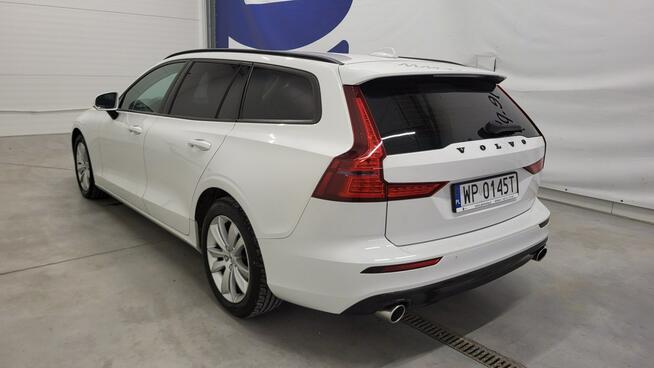 Volvo V60 B3 B Momentum Core aut Grójec - zdjęcie 8